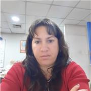 Profesora de lenguaje dicta clases para todas las edades